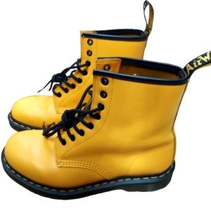 Dr. Martens 1460 Men’s Lace Up Ankle Boots Size 8